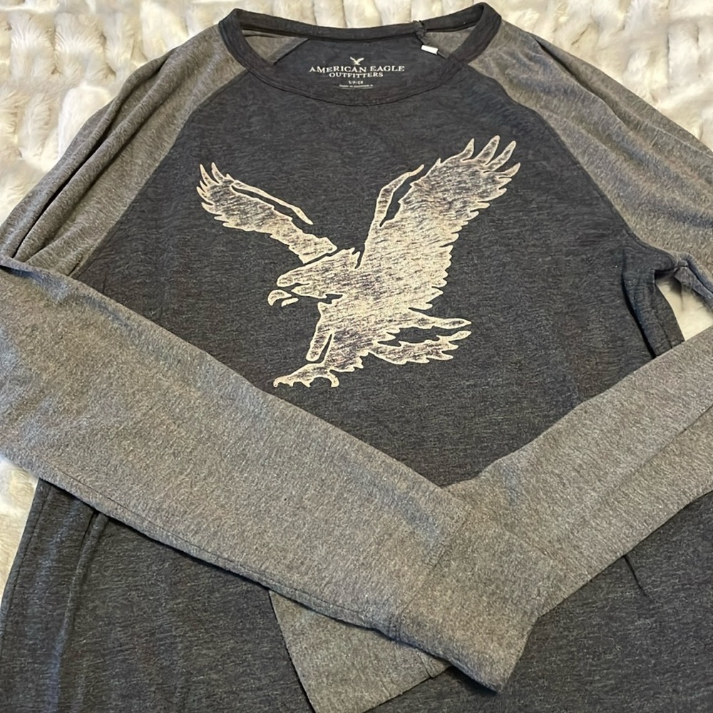 American Eagle Long Sleeve